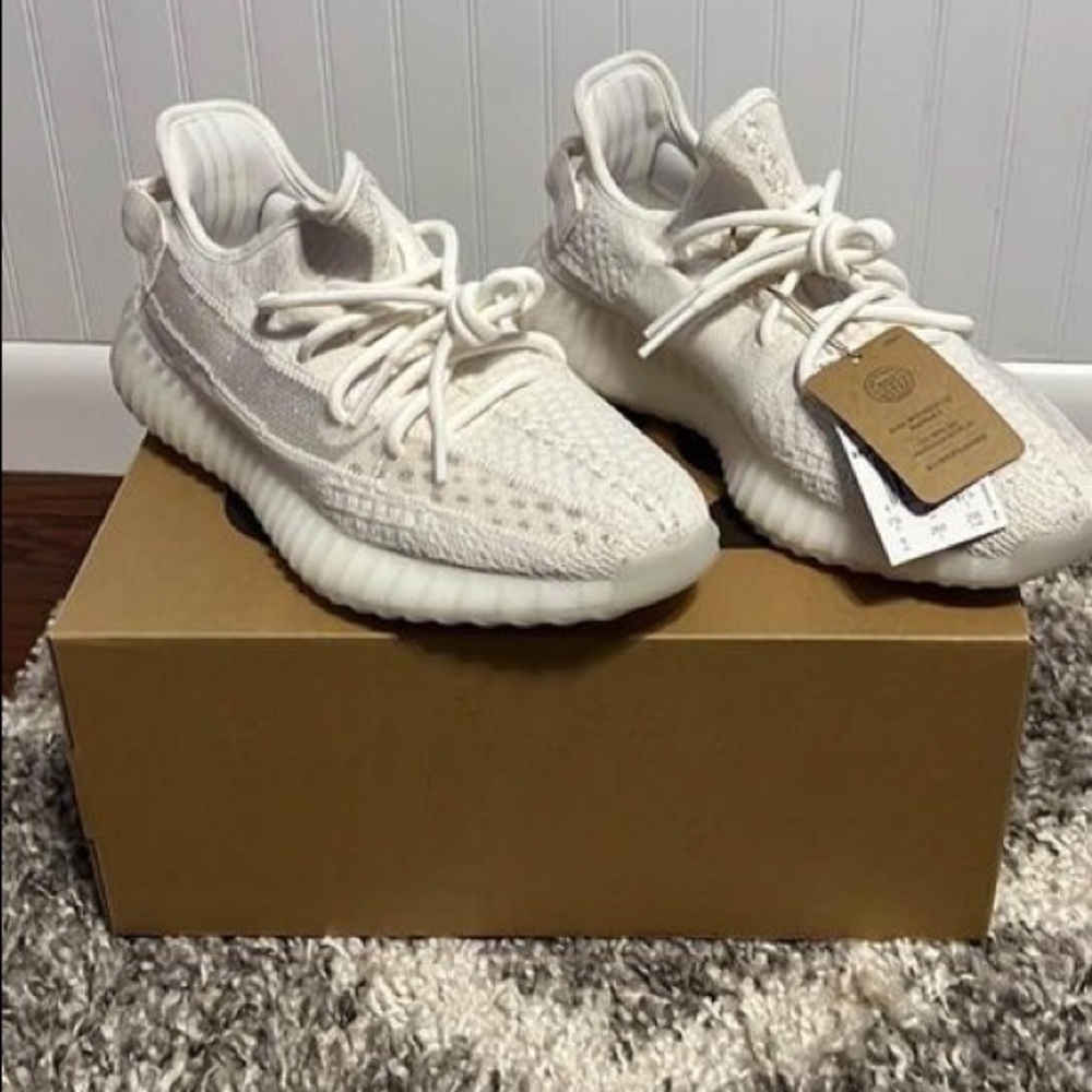 Yeezy boost 350 New